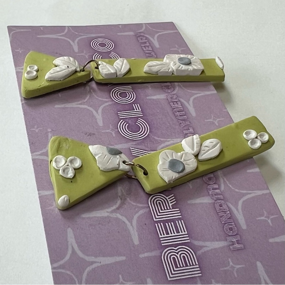 Berry Clay Co, pierced earrings NWOT, never worn - Picture 6 of 6